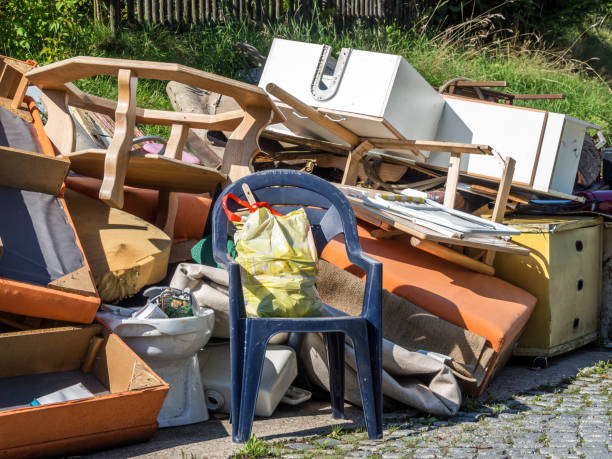 Best Construction Debris Removal  in Chelsea, MI